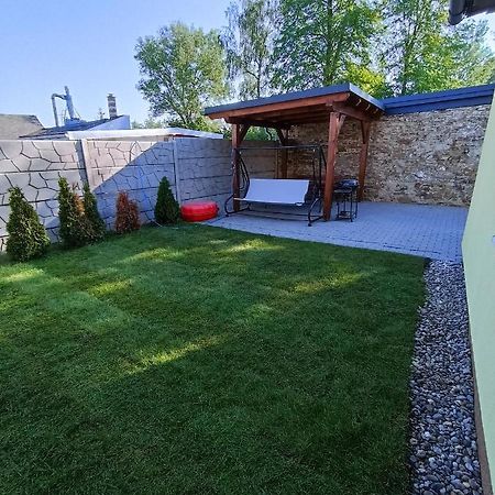 Apartman Julrich Vrbov Exterior photo