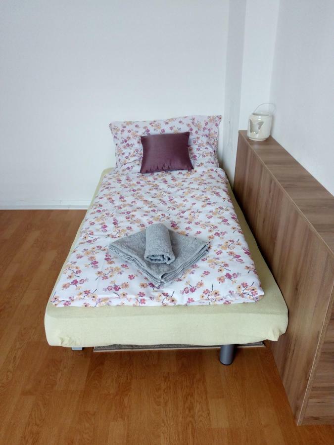Apartman Julrich Vrbov Exterior photo